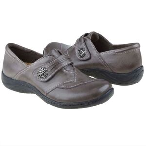 Earth Savin Dark Gray 7.5D Leather Shoes nwot